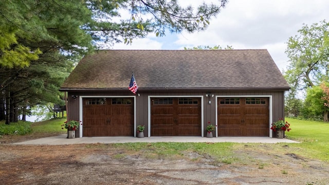 10029 W Spring Rd, Fox Lake, WI 53933 - view of detached garage