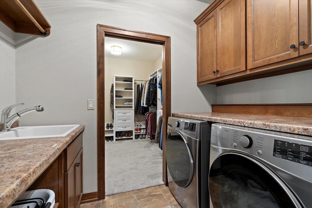 4021 Three Penny Ct, De Pere, WI 54115 - laundry room featuring separate washer and dryer, cabinet space, and light carpet
