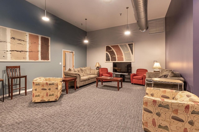 1924 N Hubbard St Unit 208, Milwaukee, WI 53212 - carpeted living room with a high ceiling and baseboards