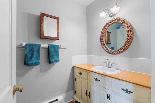 4105 Lime Kiln Rd, Green Bay, WI 54311 - bathroom featuring vanity and tasteful backsplash