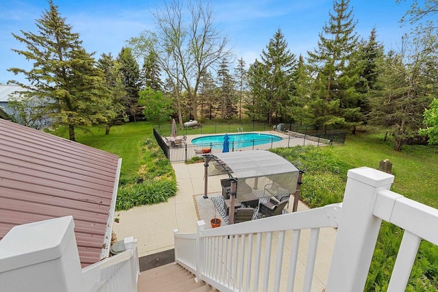 4105 Lime Kiln Rd, Green Bay, WI 54311 - view of pool featuring a yard