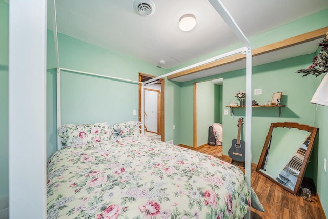 223 Willow Creek Rd, Rosendale, WI 54974 - bedroom with wood finished floors