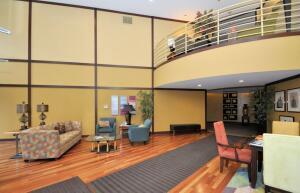35 Harborview Dr Unit 108, Racine, WI 53403 - common area featuring a high ceiling