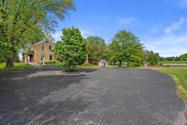 6600 N Ballard Rd, Appleton, WI 54913 - view of asphalt driveway