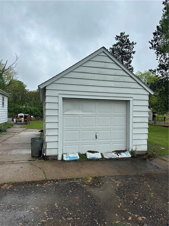 315 Armstrong Ave, Black River Falls, WI 54615 - view of detached garage