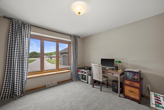 S91W35161 Prairie Ct, Eagle, WI 53119 - carpeted office space with baseboards