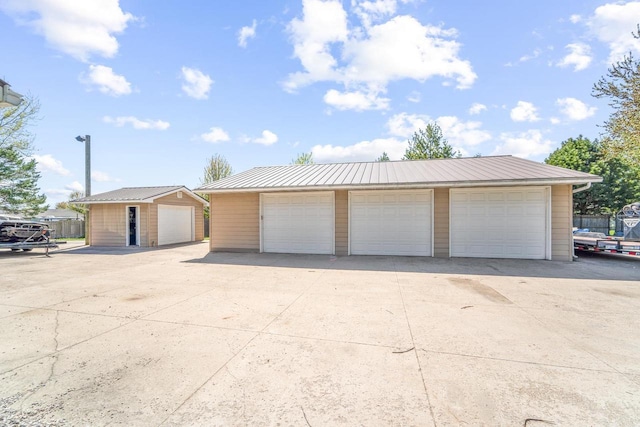 1116 Lake Park Rd, Menasha, WI 54952 - view of detached garage
