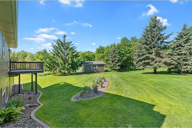 15210 Painters Lane Cir, Stillwater, MN 55082 - view of grassy yard featuring an outdoor structure