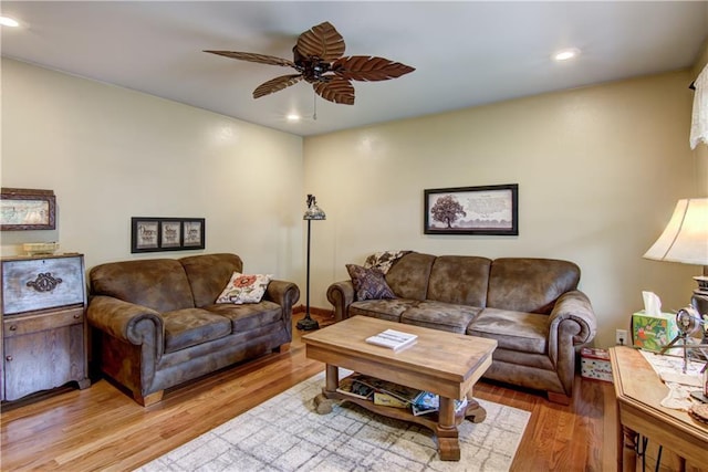 739 Veronica St, Chippewa Falls, WI 54729 - living area featuring light wood-style floors, recessed lighting, and a ceiling fan