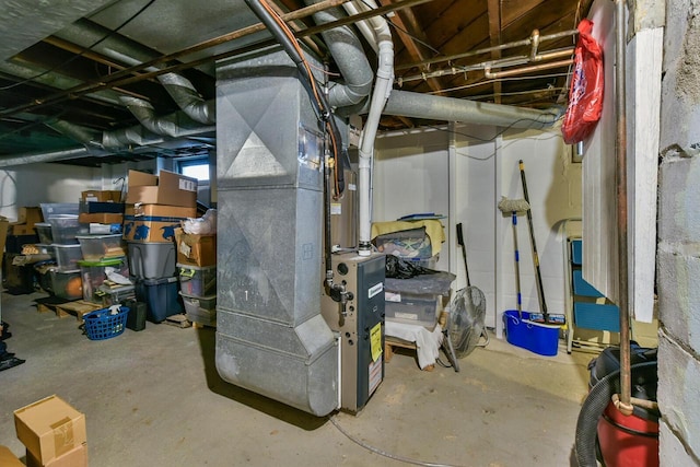 1427 Madison Ave, South Milwaukee, WI 53172 - utility room featuring heating unit