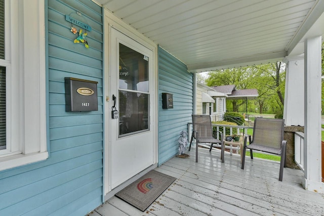 1427 Madison Ave, South Milwaukee, WI 53172 - view of porch