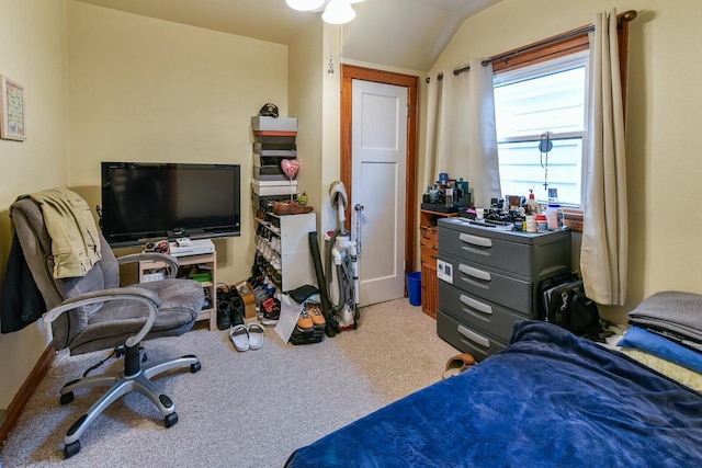 1427 Madison Ave, South Milwaukee, WI 53172 - carpeted bedroom with an office area and lofted ceiling