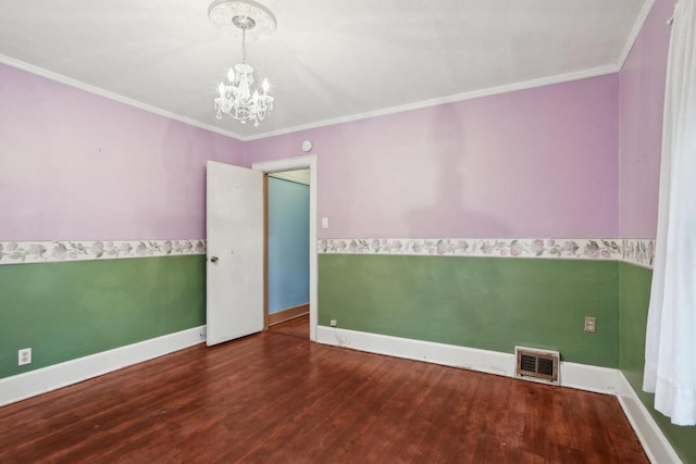 1525 N 69th St, Wauwatosa, WI 53213 - unfurnished room with a chandelier, wood finished floors, crown molding, and baseboards