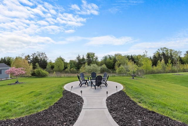 160 Candleberry Ln, Grafton, WI 53024 - view of grassy yard featuring a patio