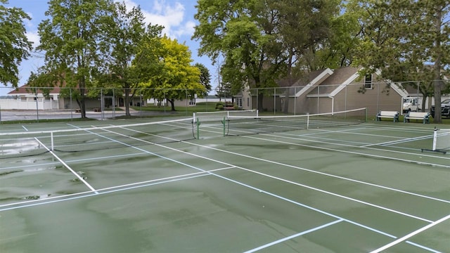 W5204 N Osprey Dr, New Lisbon, WI 53950 - view of tennis court