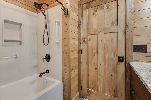 14856W Valhalla Dr, Hayward, WI 54843 - full bathroom featuring washtub / shower combination and vanity