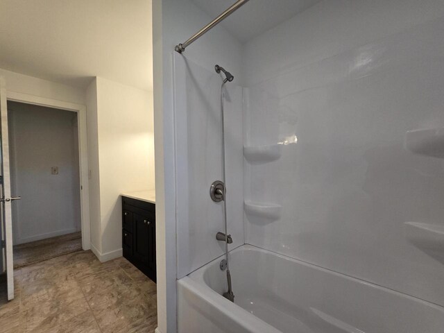 4211 State Highway 173, Nekoosa, WI 54457 - full bath featuring shower / washtub combination and vanity