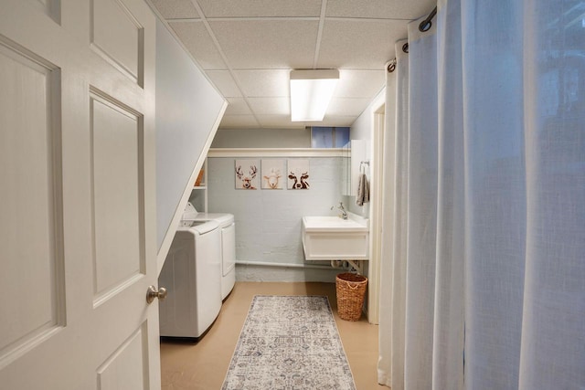 350 Washington St, Prairie Du Sac, WI 53578 - laundry room featuring washing machine and dryer