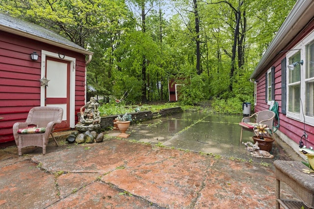W156N8813 Pilgrim Rd, Menomonee Falls, WI 53051 - view of patio