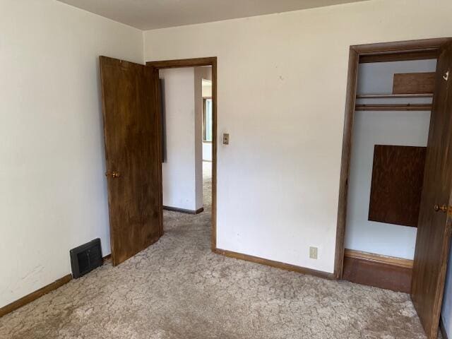 424 S 66th St, Milwaukee, WI 53214 - unfurnished bedroom featuring carpet floors and baseboards