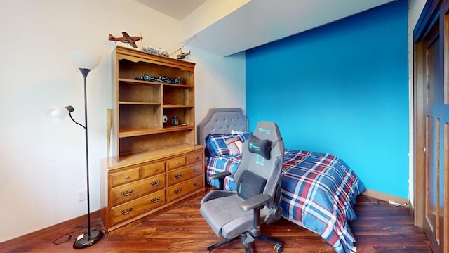 W10559 Hickory Point Rd, Beaver Dam, WI 53916 - bedroom with dark wood-style flooring and baseboards