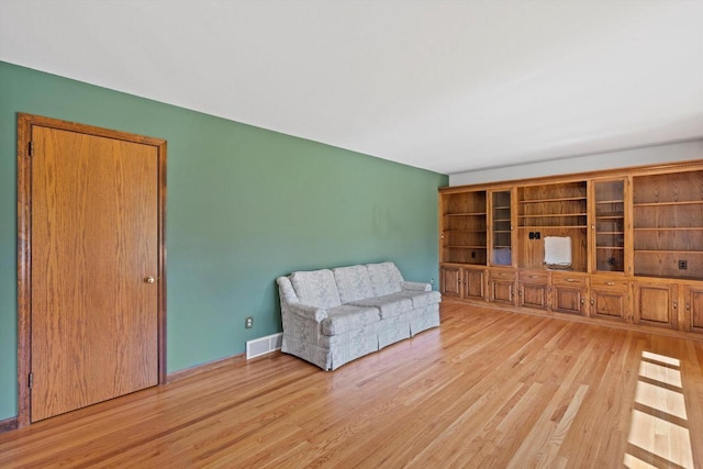 15 Wilson Ave, Fort Atkinson, WI 53538 - living area featuring light wood-style floors
