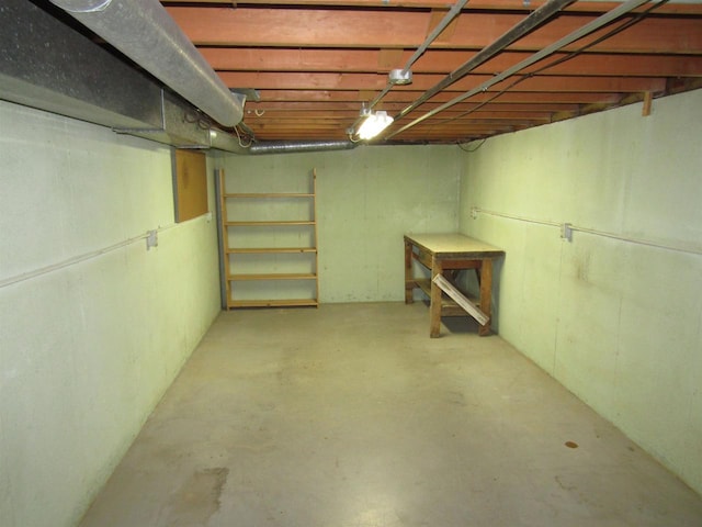 2374 S Park Ave, Beloit, WI 53511 - view of unfinished below grade area