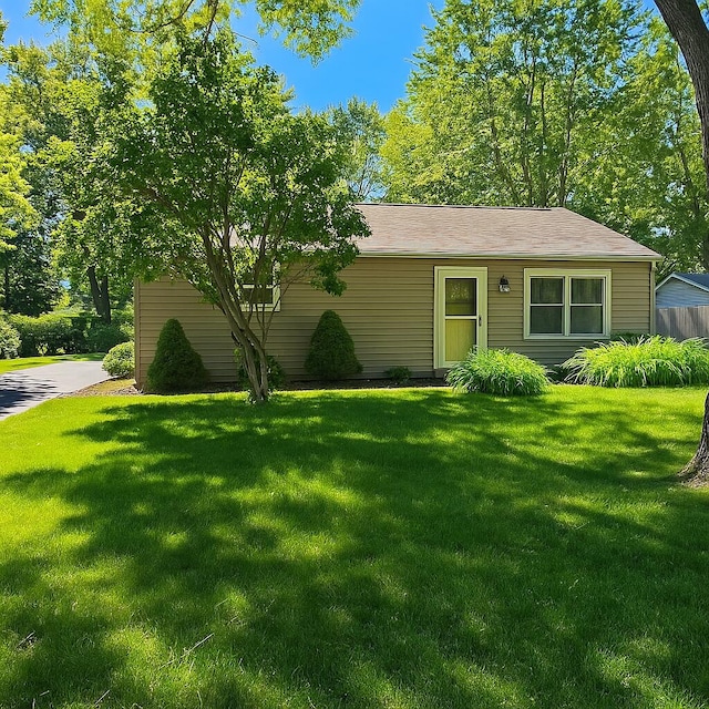 W143S7047 Belmont Dr, Muskego, WI 53150 - view of front of home with a front yard