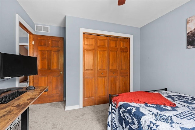 1620 Fieldstone Ln, Howards Grove, WI 53083 - carpeted bedroom featuring a closet, an office area, baseboards, and a ceiling fan
