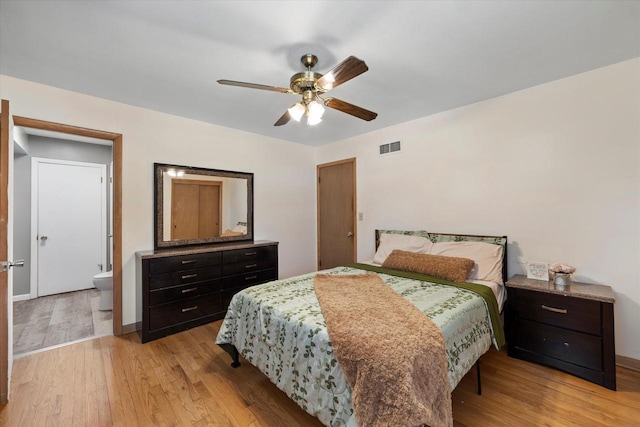 4683 N 80th St, Milwaukee, WI 53218 - bedroom featuring light wood-style floors, baseboards, and ceiling fan