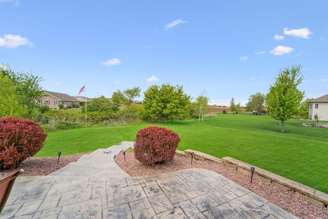 4201 Fieldcrest Dr, Kaukauna, WI 54130 - view of patio / terrace