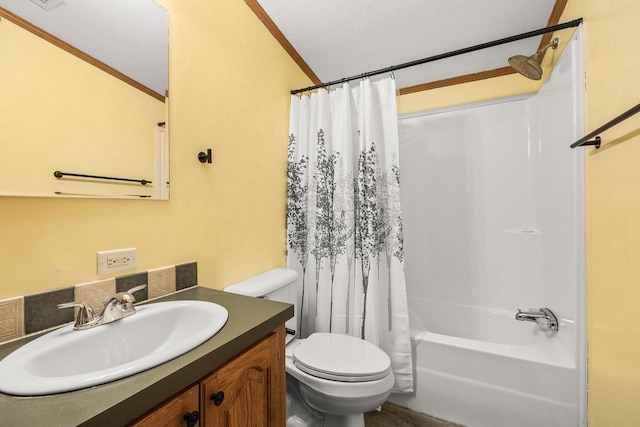 8401 4th Ave, Almond, WI 54909 - full bath featuring vanity, toilet, shower / bath combo with shower curtain, ornamental molding, and a textured ceiling