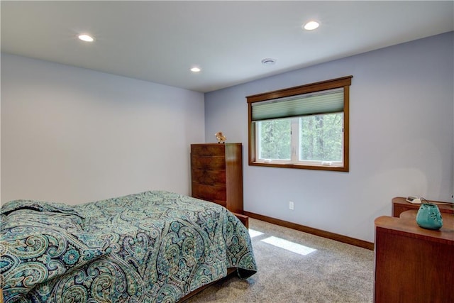 4708 Abbey Rd, Eau Claire, WI 54701 - bedroom featuring carpet flooring, baseboards, and recessed lighting