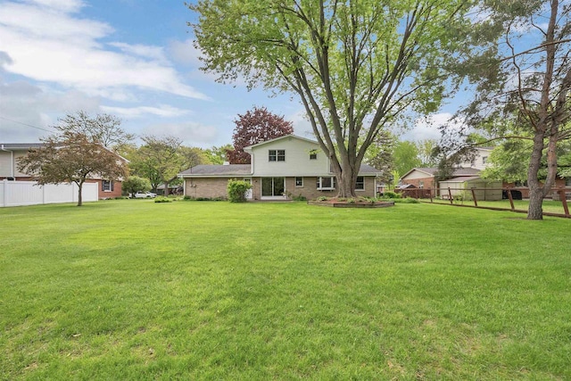 108 S Clay St, De Pere, WI 54115 - view of yard