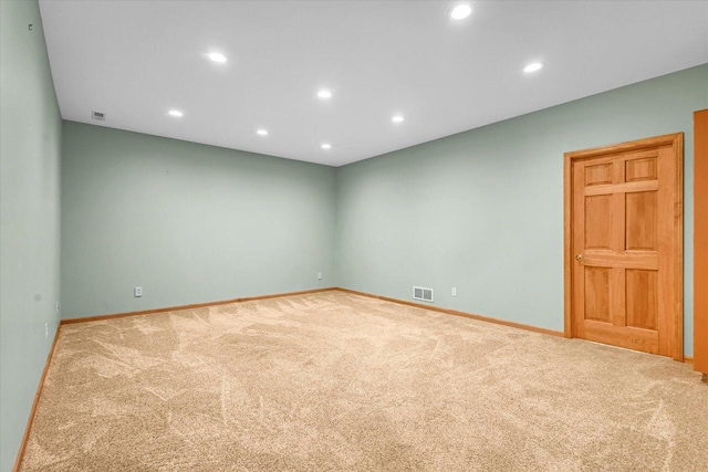 N74W28801 Zimmers Xing, Hartland, WI 53029 - empty room with carpet flooring, baseboards, and recessed lighting