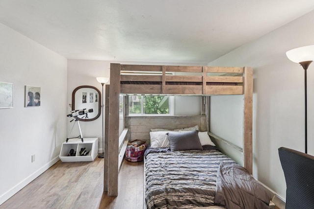 3604 Glenn Ln, Middleton, WI 53562 - bedroom with wood finished floors and baseboards