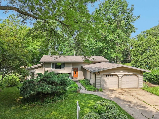 3604 Glenn Ln, Middleton, WI 53562 - view of front of home with concrete driveway and a front lawn