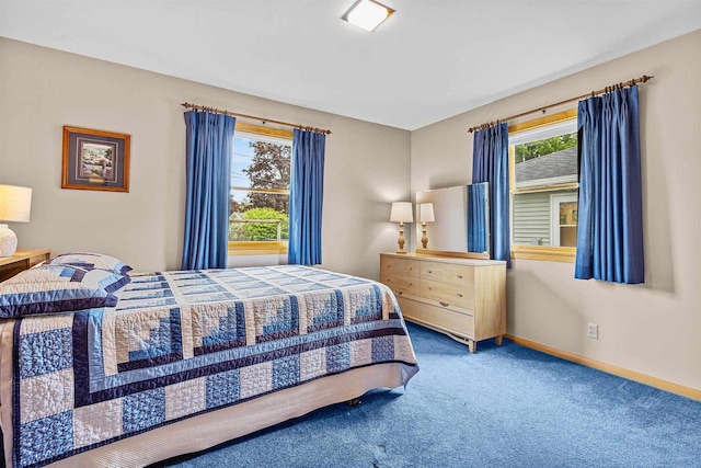 904 S Hamlin St, Shawano, WI 54166 - bedroom featuring carpet flooring and baseboards