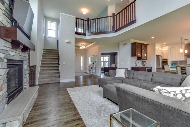 963 Brynhill Dr, Oregon, WI 53575