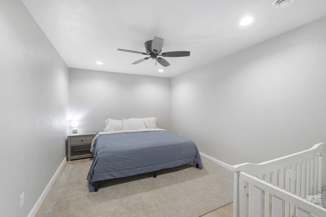 W2434 Timber Trl, Keshena, WI 54135 - bedroom featuring baseboards, ceiling fan, recessed lighting, and carpet