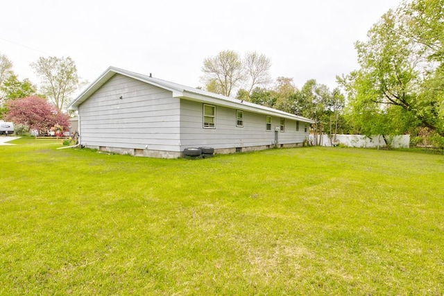 129 Luby Ave, Oconto, WI 54153 - view of yard