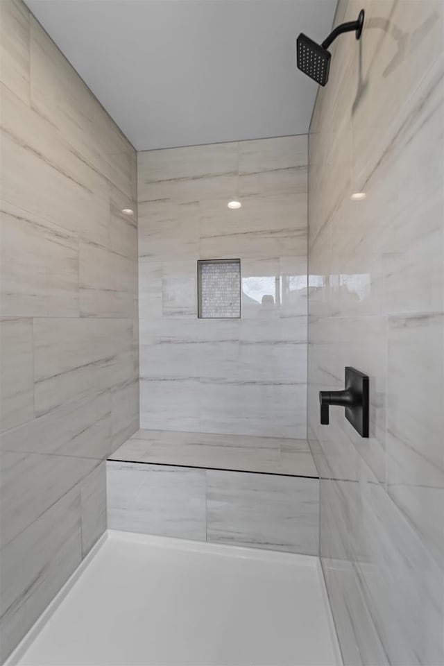 727 Schubert St, Verona, WI 53593 - full bath featuring tiled shower