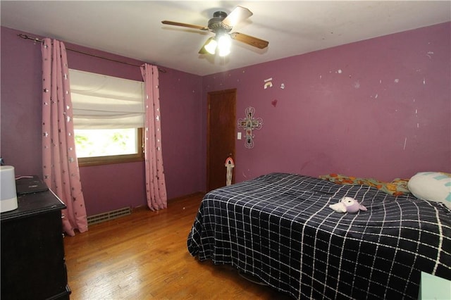 1808 Curtiss St, Eau Claire, WI 54703 - bedroom featuring wood finished floors and ceiling fan