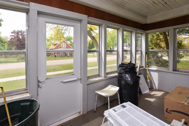 735 Oakwood St, Wild Rose, WI 54984 - sunroom / solarium with plenty of natural light