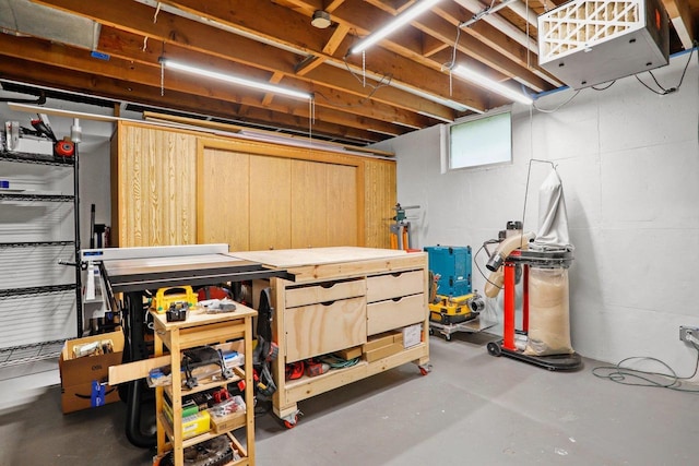 3725 Dawes St, Madison, WI 53714 - below grade area with a workshop area