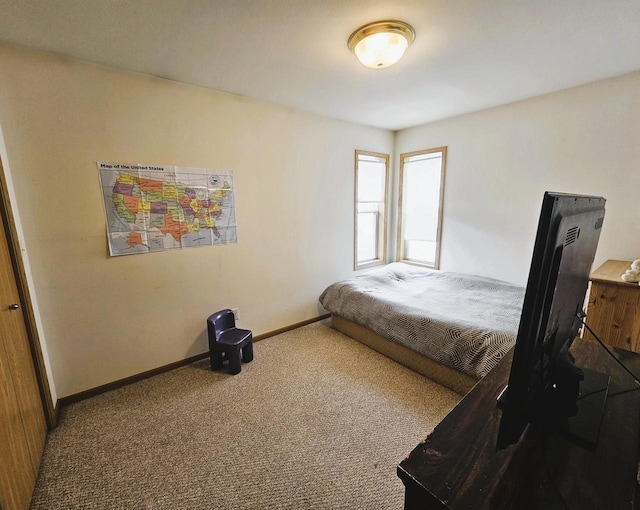 1114 W St, Racine, WI 53404 - bedroom featuring carpet and baseboards
