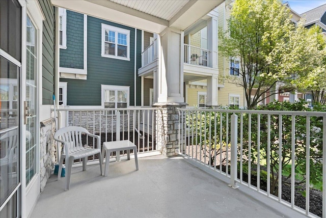 832 N 6th St Unit 118, Sheboygan, WI 53081 - view of balcony