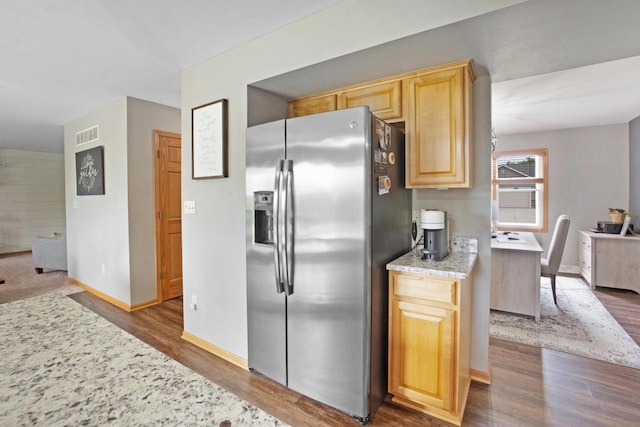 371 Thurow Dr, Oconomowoc, WI 53066 - kitchen with stainless steel fridge with ice dispenser, dark wood-style floors, baseboards, and light brown cabinets