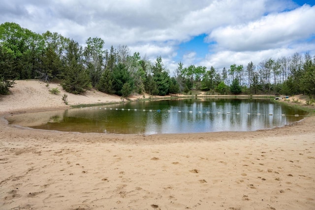 N8275 Woodland Trl, New Lisbon, WI 53950