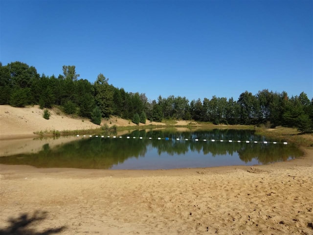 N8275 Woodland Trl, New Lisbon, WI 53950